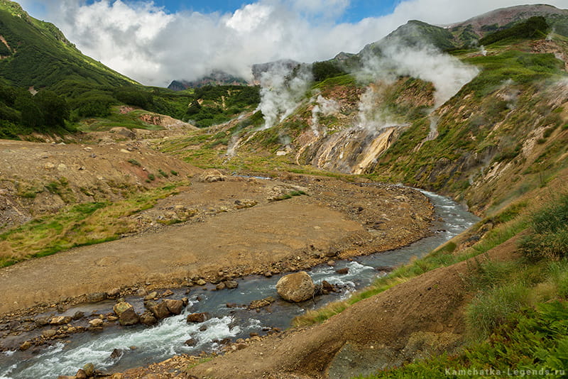 Река и система Гейзеров