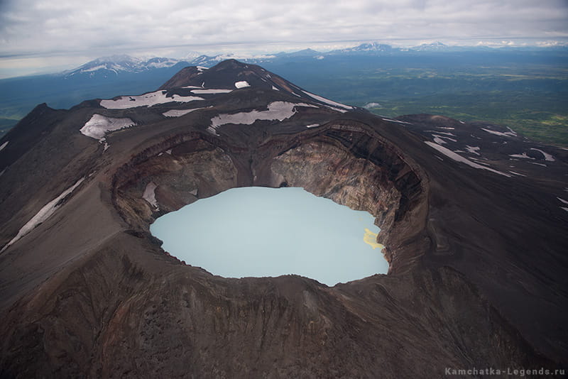 вулкан Малый Семячик на Камчатке