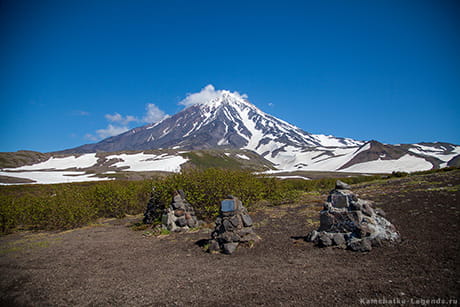 проходим мимо вулканов Корякский и Авачинский