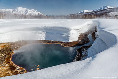 горячие источники на Камчатке зимой