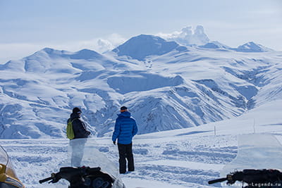 Тотемы на перевале засыпало