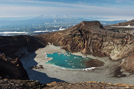 Мутновский и Горелый вулкан вертолетная экскурсия